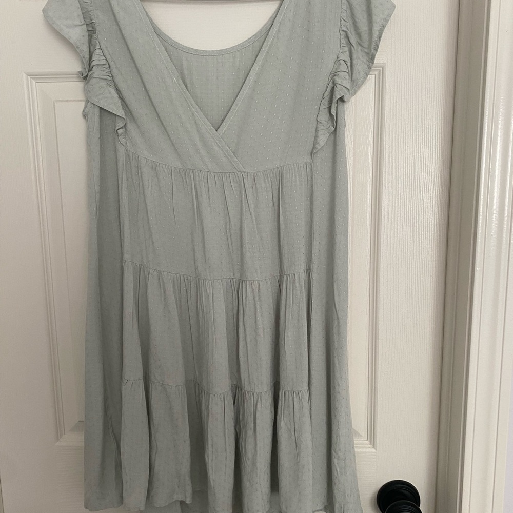 ✨ HOST PICK ✨ Tiered Swiss dot Pinkblush Maternity dress - Picture 4 of 6